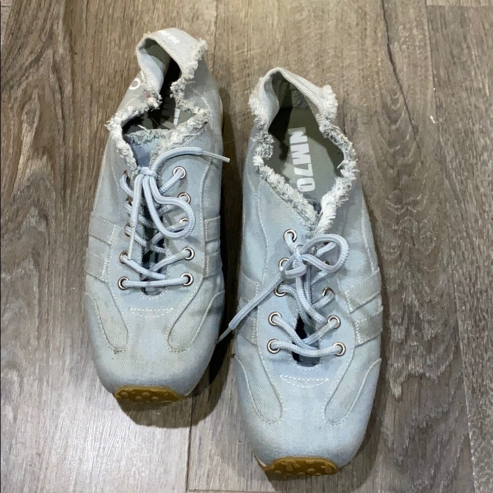 Light Denim NM70 sneakers with fringe detail